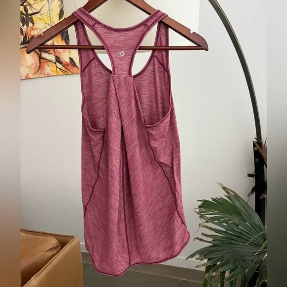 Lululemon Essential Tank - Picture 3 of 3